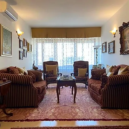 Larazzo فندق مبيت وإفطار 3*